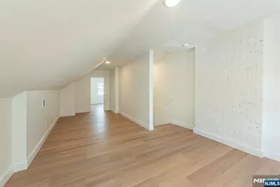 160 Bloomfield Avenue B #B, Verona, NJ 07044 - Photo 17