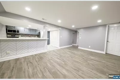 254 Lexington Avenue 1 #1, Dumont, NJ 07628 - Photo 13