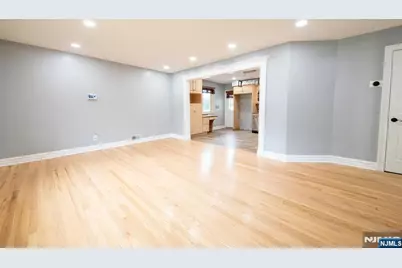 254 Lexington Avenue 1 #1, Dumont, NJ 07628 - Photo 3