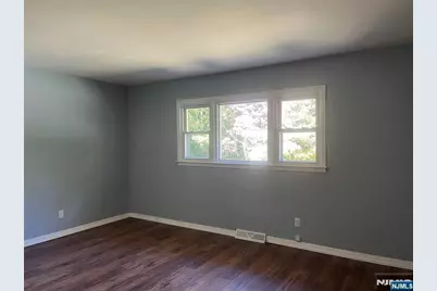 35 Cherokee Trail, Oakland, NJ 07436 - Photo 5