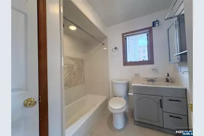 476 Highland Avenue Right #right, Palisades Park, NJ 07650 - Photo 19