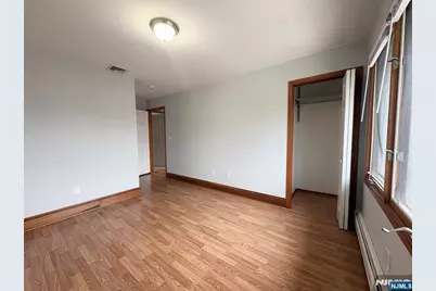 476 Highland Avenue Right #right, Palisades Park, NJ 07650 - Photo 11