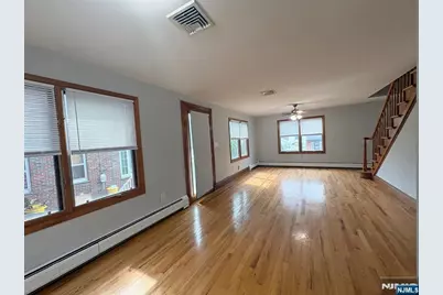 476 Highland Avenue Right #right, Palisades Park, NJ 07650 - Photo 7