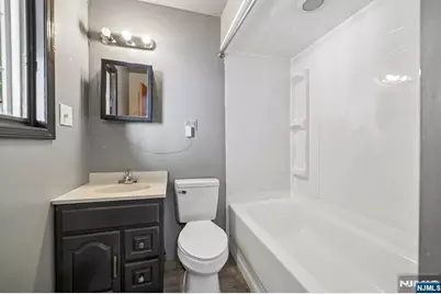 26 Grandview Avenue, Oakland, NJ 07436 - Photo 13