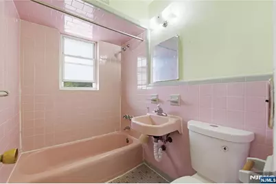 601 Fairview Avenue A2 #A2, Fairview, NJ 07022 - Photo 11