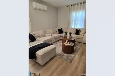 47 Worth, Hackensack, NJ 07601 - Photo 3