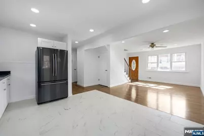 380 Grand Avenue, Leonia, NJ 07605 - Photo 7