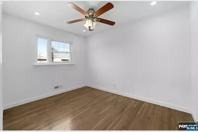 380 Grand Avenue, Leonia, NJ 07605 - Photo 9