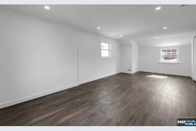 380 Grand Avenue, Leonia, NJ 07605 - Photo 13
