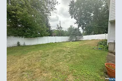 217 Rockland Avenue, Norwood, NJ 07648 - Photo 3