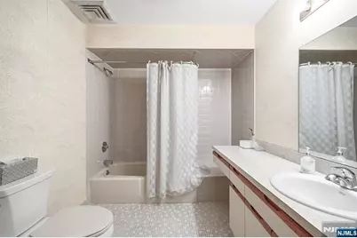 5 Valen Court 1 #1, Franklin Lakes, NJ 07417 - Photo 31