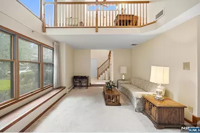 5 Valen Court 1 #1, Franklin Lakes, NJ 07417 - Photo 9