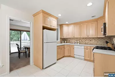 5 Valen Court 1 #1, Franklin Lakes, NJ 07417 - Photo 17