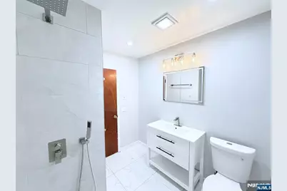 1229 Inwood Terrace, Fort Lee, NJ 07024 - Photo 13