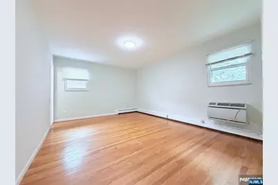 1229 Inwood Terrace, Fort Lee, NJ 07024 - Photo 19