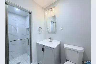 1229 Inwood Terrace, Fort Lee, NJ 07024 - Photo 11