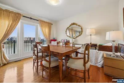 249 The Promenade, Edgewater, NJ 07020 - Photo 5