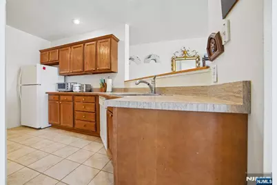 249 The Promenade, Edgewater, NJ 07020 - Photo 19