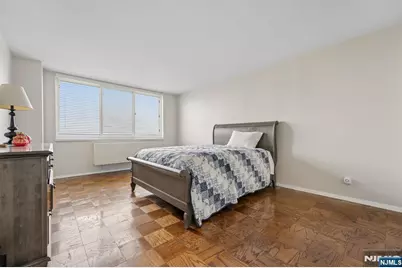 2150 Center Avenue 15E #15E, Fort Lee, NJ 07024 - Photo 15