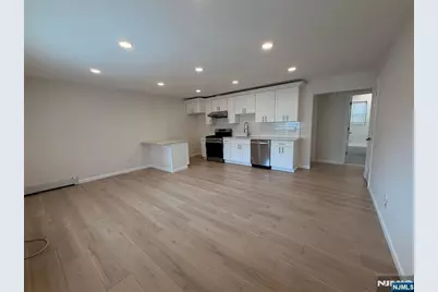 291 Garibaldi Avenue #21, Lodi, NJ 07644 - Photo 3
