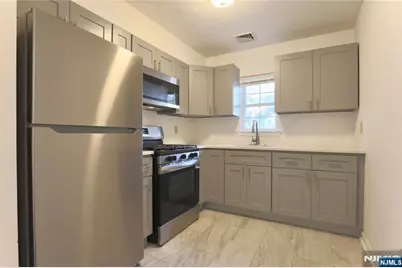 586 15th Avenue, Newark, NJ 07103 - Photo 3