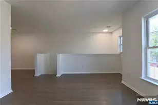 586 15th Ave, Newark, NJ 07103 - Photo 9