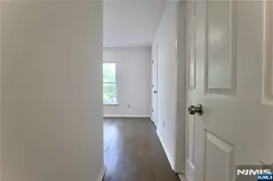586 15th Ave, Newark, NJ 07103 - Photo 15