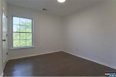 586 15th Avenue, Newark, NJ 07103 - Photo 15