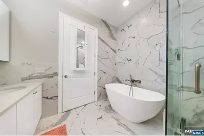 3 Somerset Lane X307 #x307, Edgewater, NJ 07020 - Photo 23