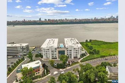 3 Somerset Lane X307 #x307, Edgewater, NJ 07020 - Photo 35