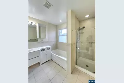 430 Aurora Avenue 430 #430, Cliffside Park, NJ 07010 - Photo 21