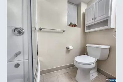 430 Aurora Avenue 430 #430, Cliffside Park, NJ 07010 - Photo 31