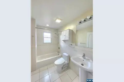 430 Aurora Avenue 430 #430, Cliffside Park, NJ 07010 - Photo 27