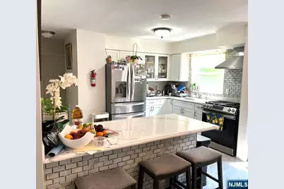 175 Euclid Avenue, Ridgefield Park, NJ 07660 - Photo 7