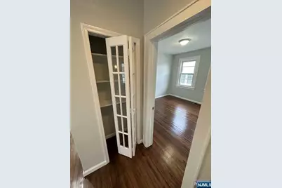 18 S Mountain Avenue 1 #1, Cedar Grove, NJ 07009 - Photo 11