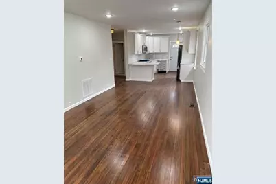 18 S Mountain Avenue 1 #1, Cedar Grove, NJ 07009 - Photo 3