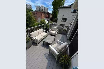 251 Grant Avenue 2 #2, Cliffside Park, NJ 07010 - Photo 9