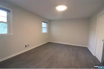 387 Gilbert Street, Ridgewood, NJ 07450 - Photo 9