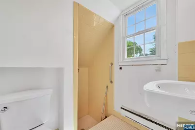 11 George Street, Tenafly, NJ 07670 - Photo 15