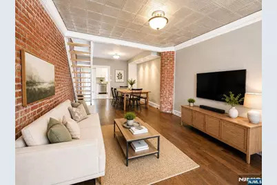 109 Willow Terrace, Hoboken, NJ 07030 - Photo 3