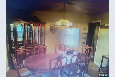 201 Hussa Street, Linden, NJ 07036 - Photo 11