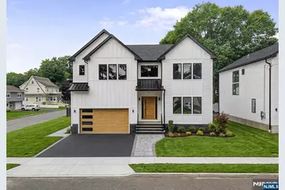 167 Palisades, Emerson, NJ 07630 - Photo 1