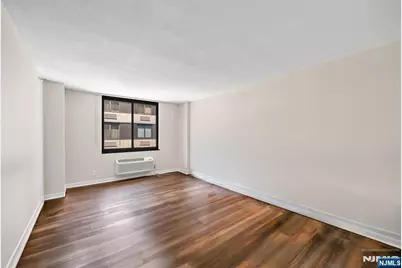 316 Prospect Avenue 12C #12C, Hackensack, NJ 07601 - Photo 11