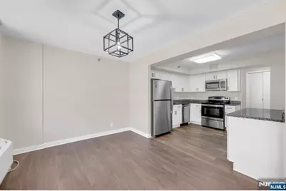 316 Prospect Avenue 12C #12C, Hackensack, NJ 07601 - Photo 5