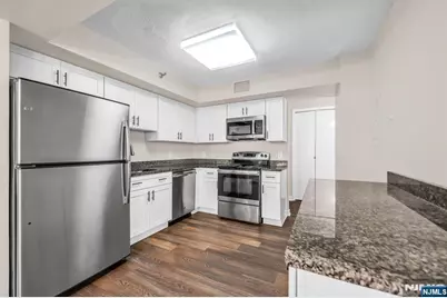 316 Prospect Avenue 12C #12C, Hackensack, NJ 07601 - Photo 3