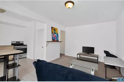 133 Maple Avenue 303 #303, East Orange, NJ 07017 - Photo 19