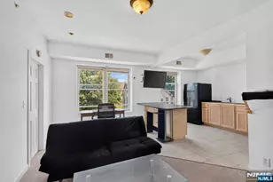 133 Maple Ave 303, East Orange, NJ 07017 - Photo 3
