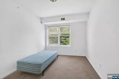 133 Maple Avenue 303 #303, East Orange, NJ 07017 - Photo 9