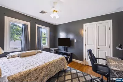 198 Munn Avenue, Teaneck Township, NJ 07666 - Photo 21