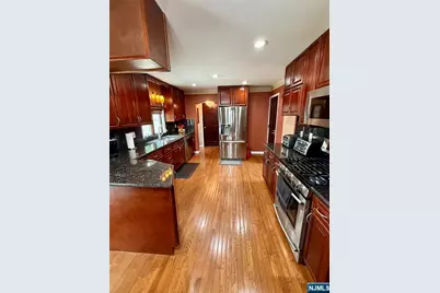 598 Cleveland Avenue, River Vale Township, NJ 07675 - Photo 5